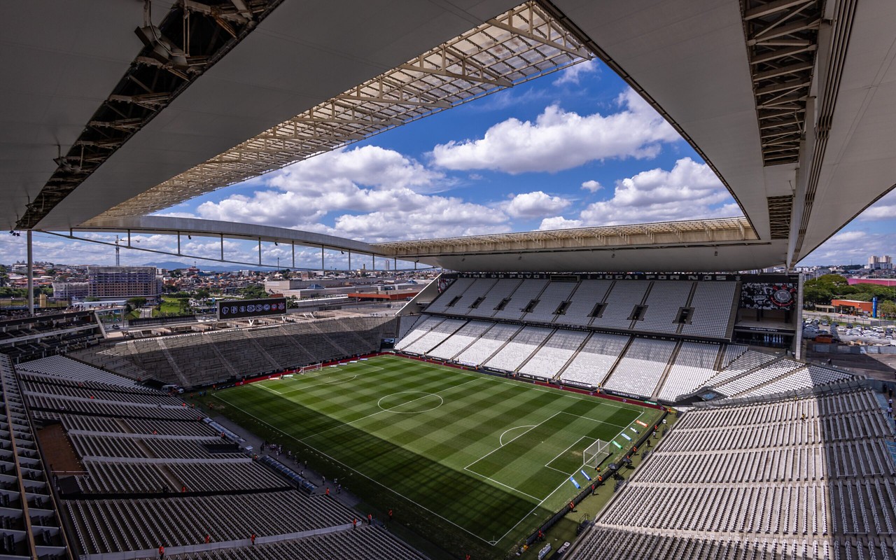 Vaquinha pretende quitar dívida do estádio do Corinthians (Foto: Ettore Chiereguini/AGIF)