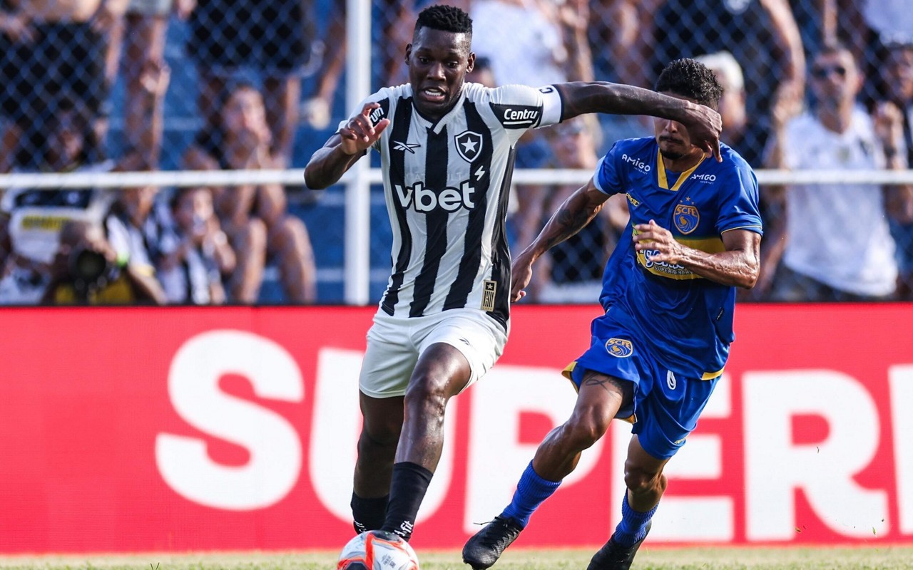 Botafogo perde para o Sampaio Corrêa e deixa zona de classificação (Foto: Arthur Barreto/ BFR)