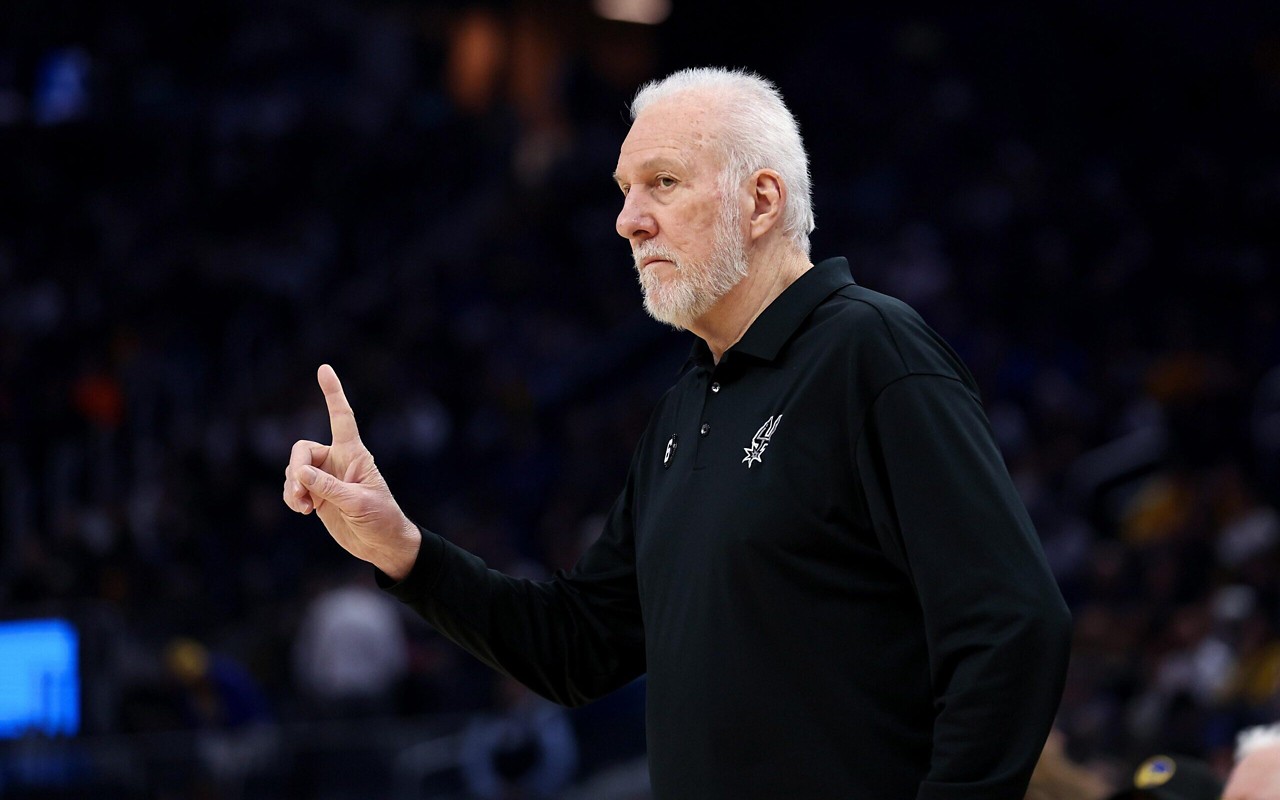 Gregg Popovich é o treinador mais velho da NBA (Foto: Ezra Shaw/AFP)