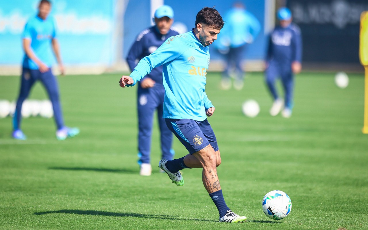 Carballo em treinamento do Grêmio. (Foto: Lucas Uebel/Grêmio FBPA)