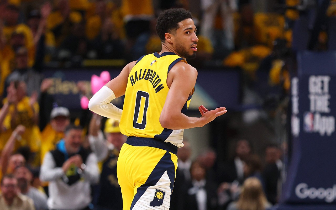 Tyrese Haliburton foi o cestinha da partida com 32 pontos (Foto: Gregory Shamus/AFP)