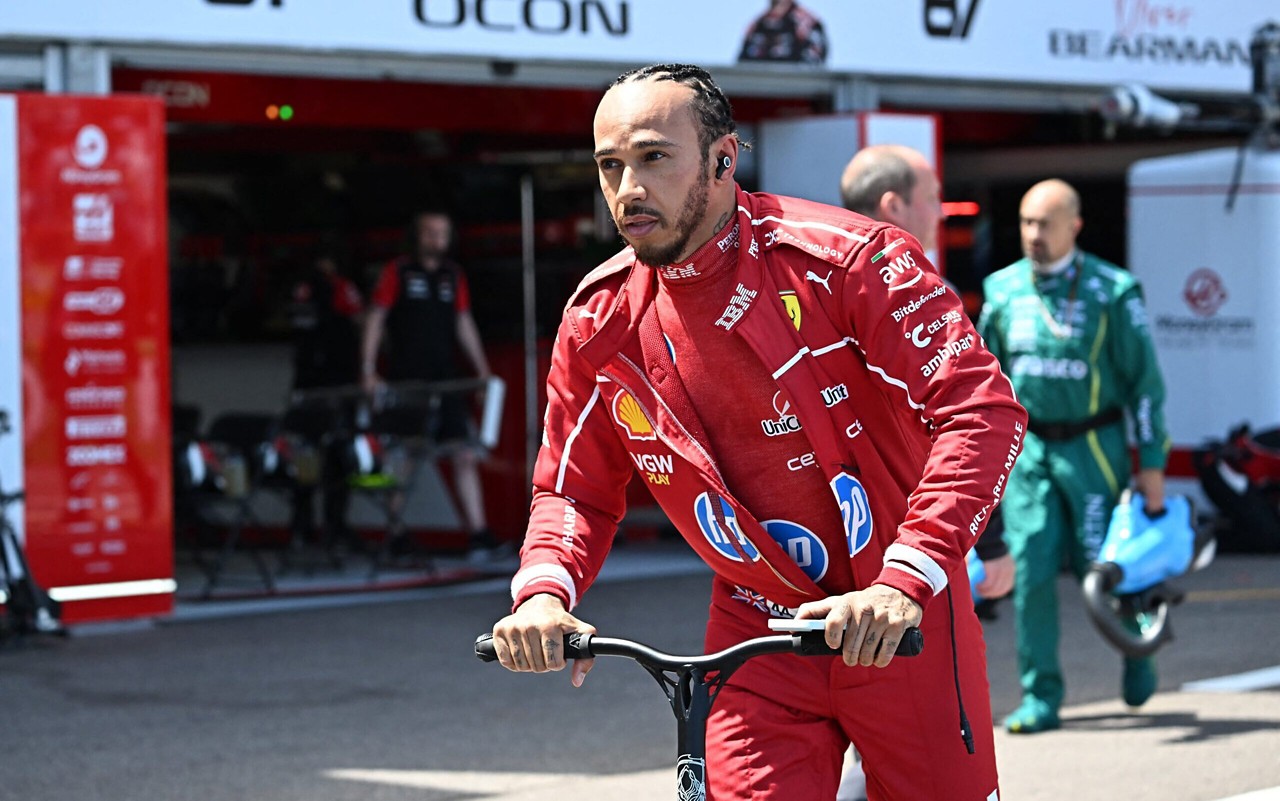 Lewis Hamilton em Monte Carlo, durante o GP de Mônaco (Foto: Gabriel BOUYS / POOL / AFP)