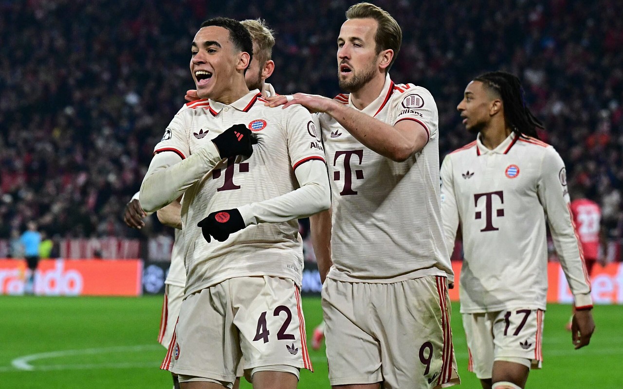 O Bayern de Munique não tomou conhecimento do Bayer Leverkusen (Foto: Tobias Schwarz / AFP)