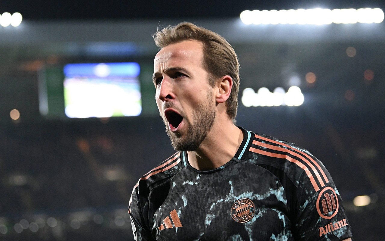Harry Kane comemora gol pelo Bayern de Munique (Foto: ANDY BUCHANAN/AFP)