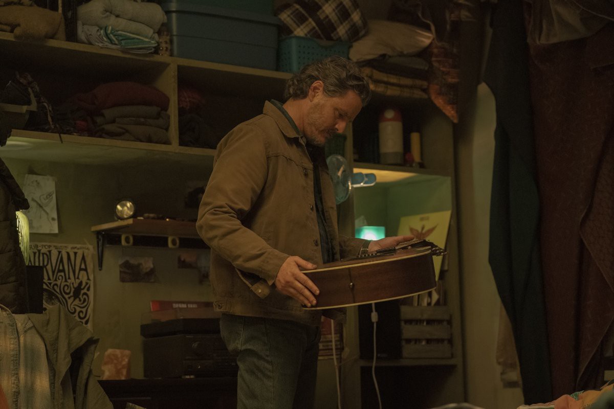 Joel (Pedro Pascal) em cena da segunda temporada de The Last of Us