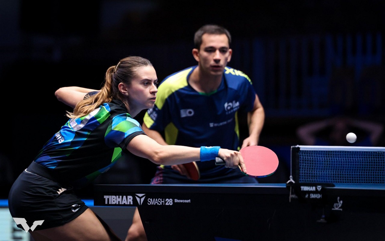 Bruna Takahashi e Hugo Calderano passaram de fase no WTT Star Contender (Foto: Divulgação/ WTT)