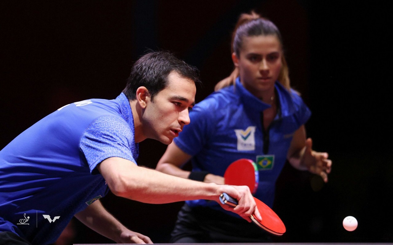 Hugo Calderano e Bruna Takahashi estrearam no WTT Star Contender, na Eslovênia (Foto: Reprodução)