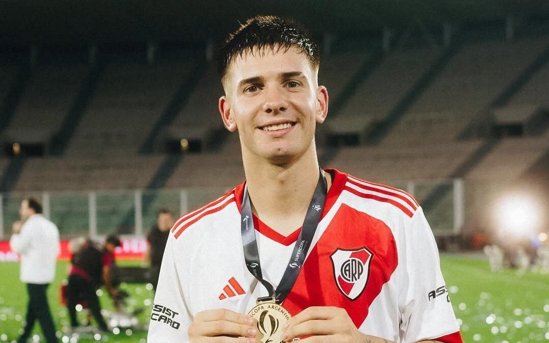 Franco Mastantuono celebra título pelo River Plate (Foto: Reprodução/Instagram)