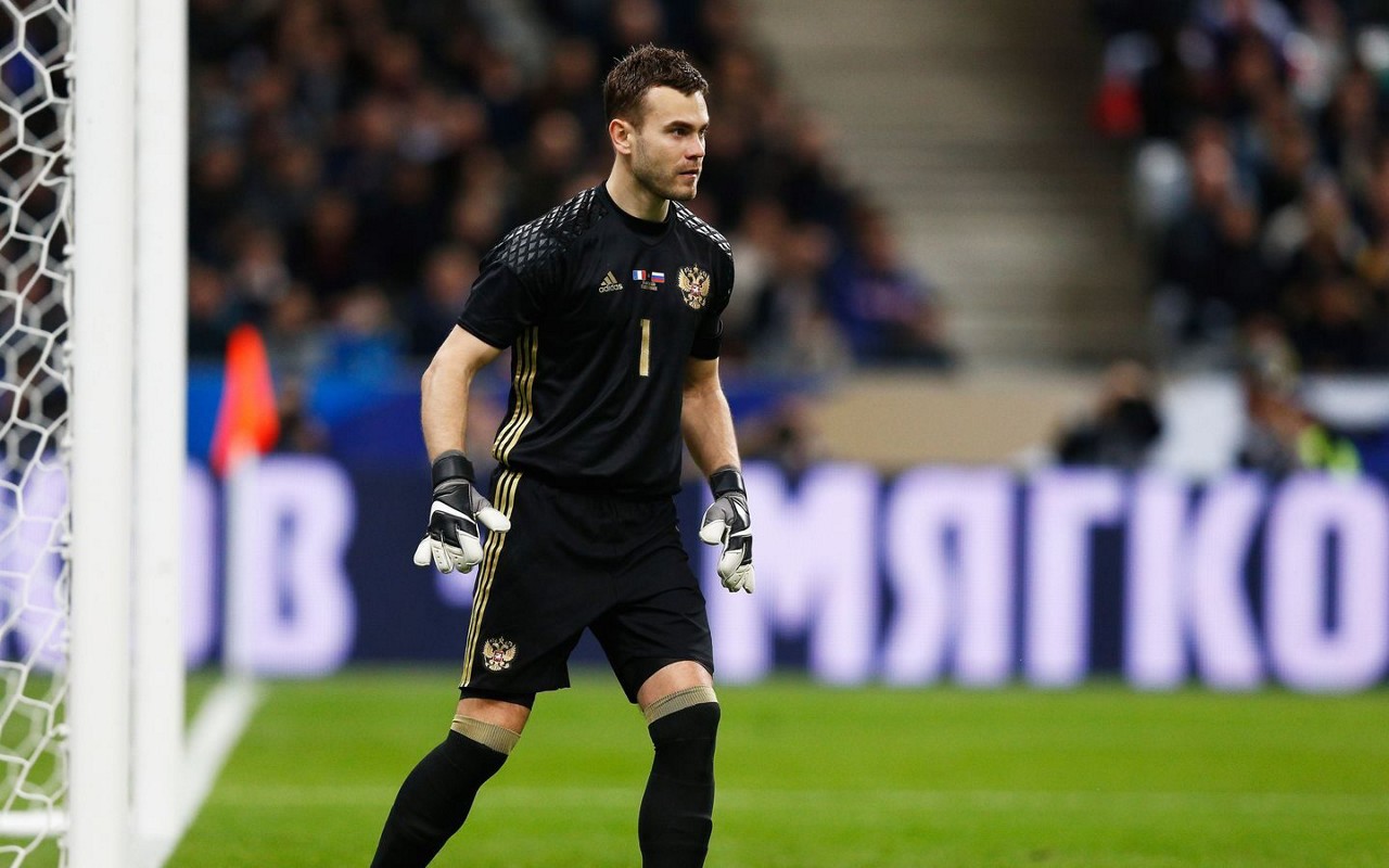 Igor Akinfeev em ação pela seleção da Rússia (Foto: Reprodução)