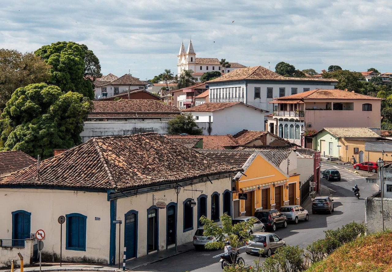 Emergência respiratória em Santa Luzia: Defesa Civil libera vacinação para todos