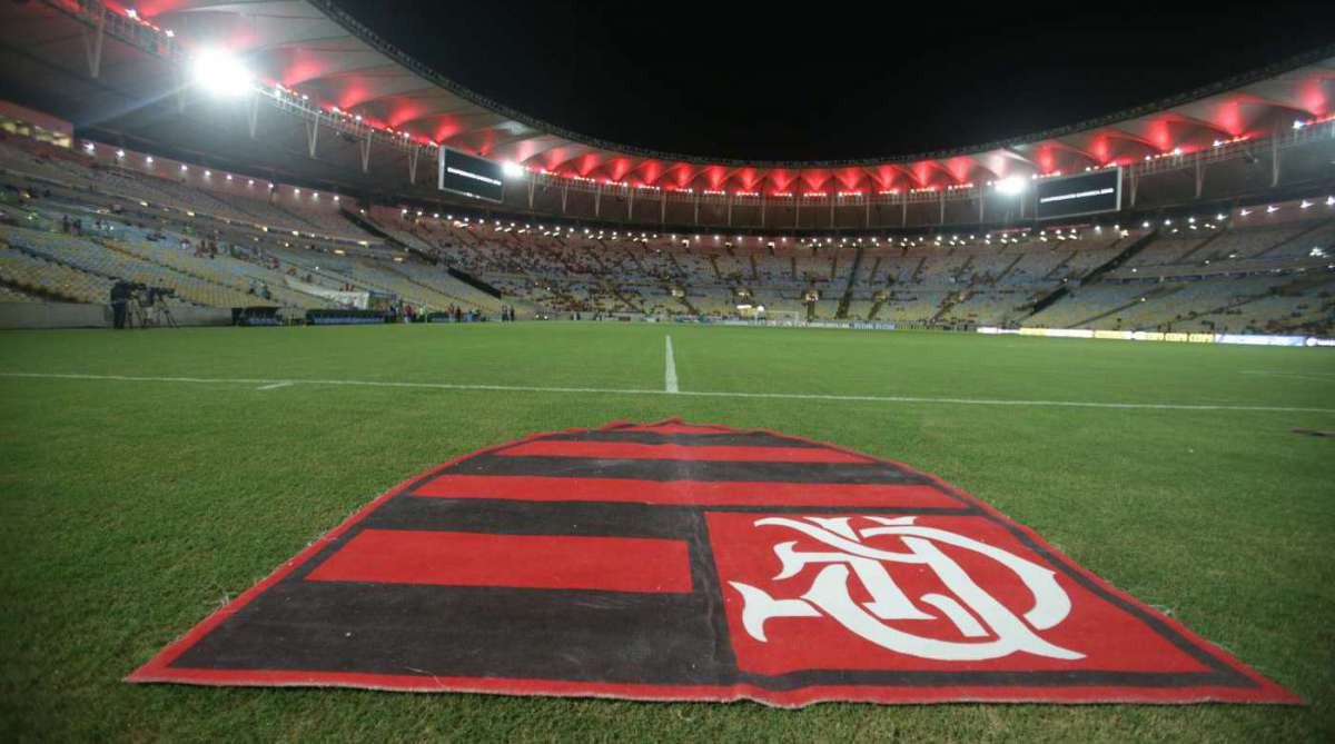 Torcedores do Flamengo processam a Fifa após frustração no Mundial e ganham R$ 28 mil