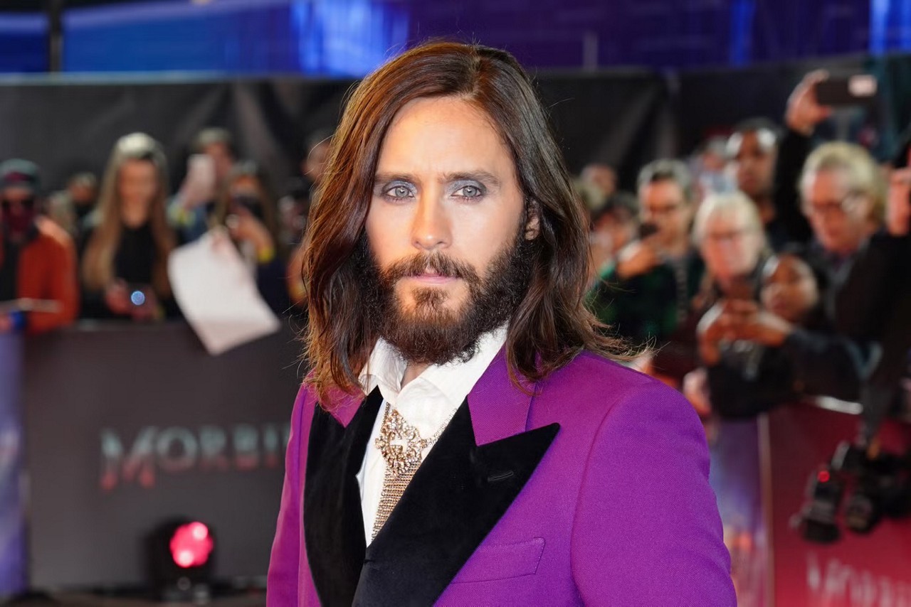 Jared Leto é acusado de assédio sexual por nove mulheres, incluindo menores de idad