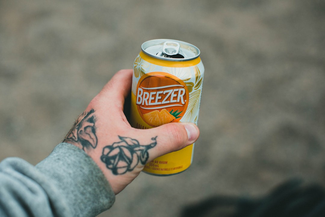 Cerveja sem álcool pode ser mais prejudicial do que você imagina — entenda o motivo