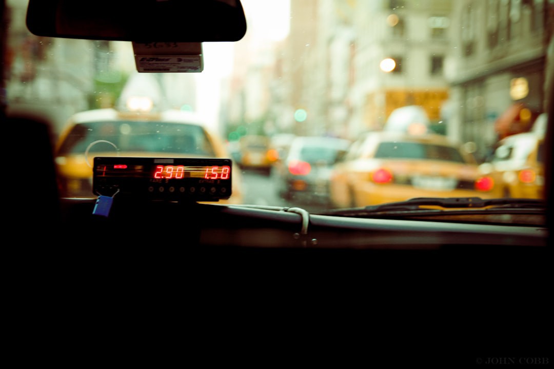 Taxistas terão isenção de taxas do taxímetro por 5 anos com nova medida provisória