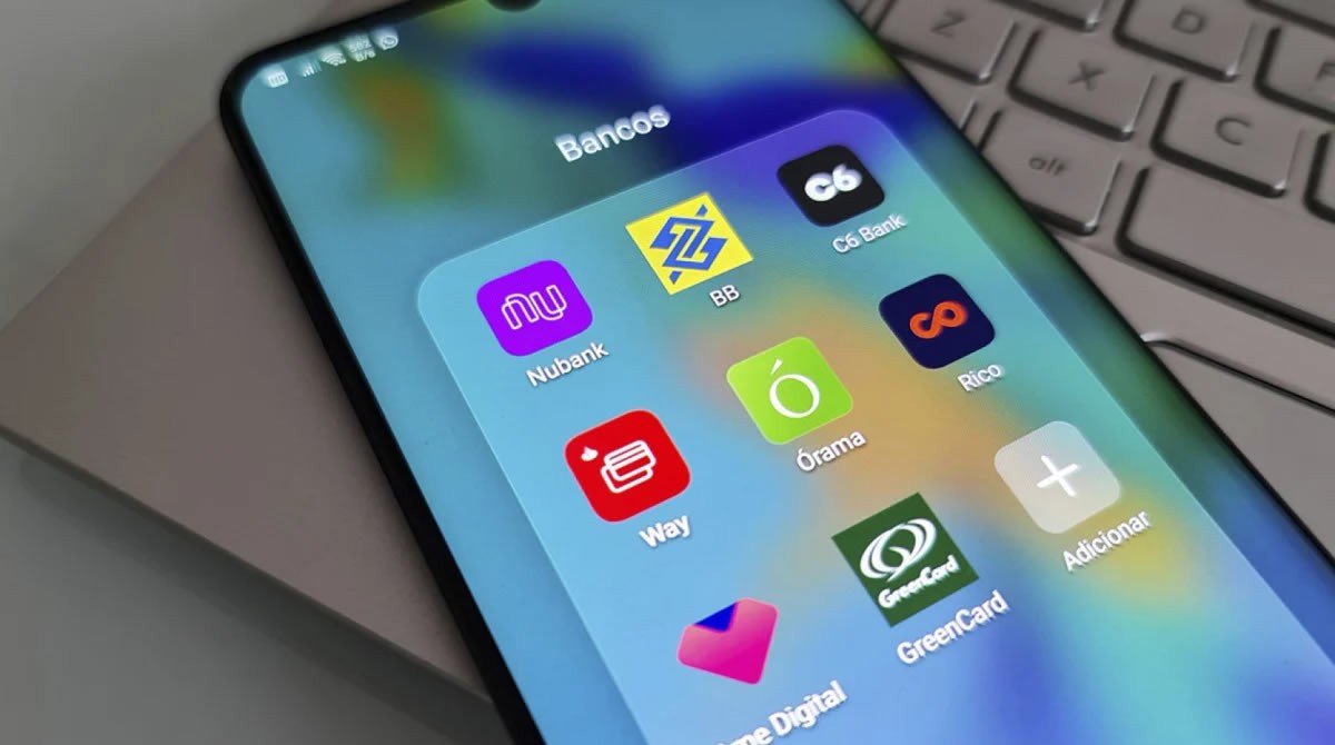Golpe do celular: cliente perde R$90 mil e Justiça manda banco devolver