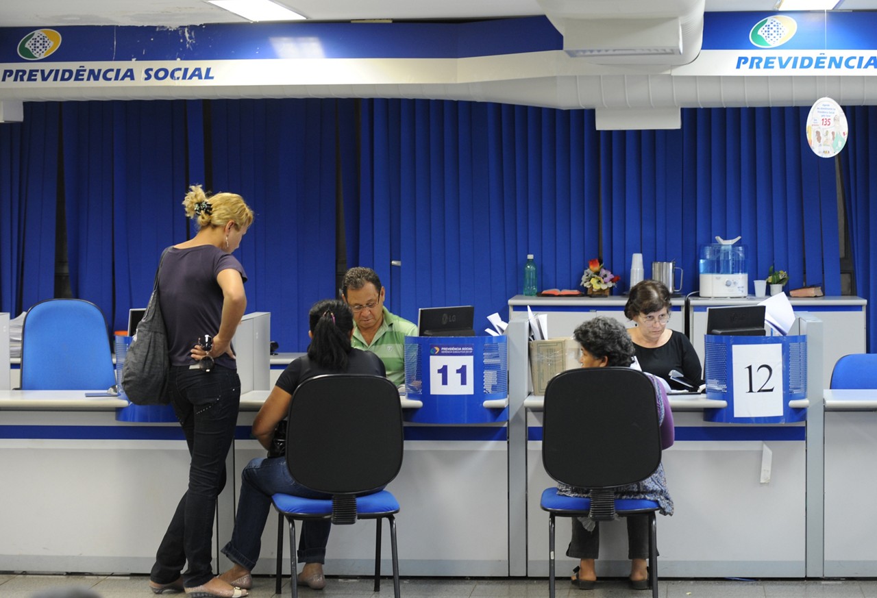 Brasília - O governo vai apresentar proposta para os peritos médicos do INSS, em greve há um mês meio  Fábio Rodrigues Pozzebom/ABr 16/08/2010 19:19
