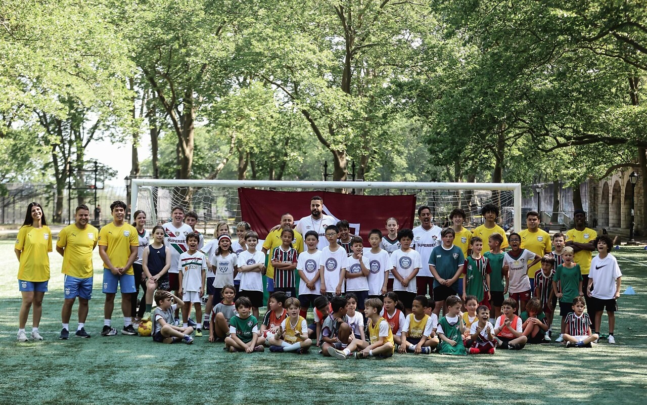 Fluminense organizou atividades com crianças e adolescentes nos Estados Unidos (Foto: Lucas Merçon/FFC)