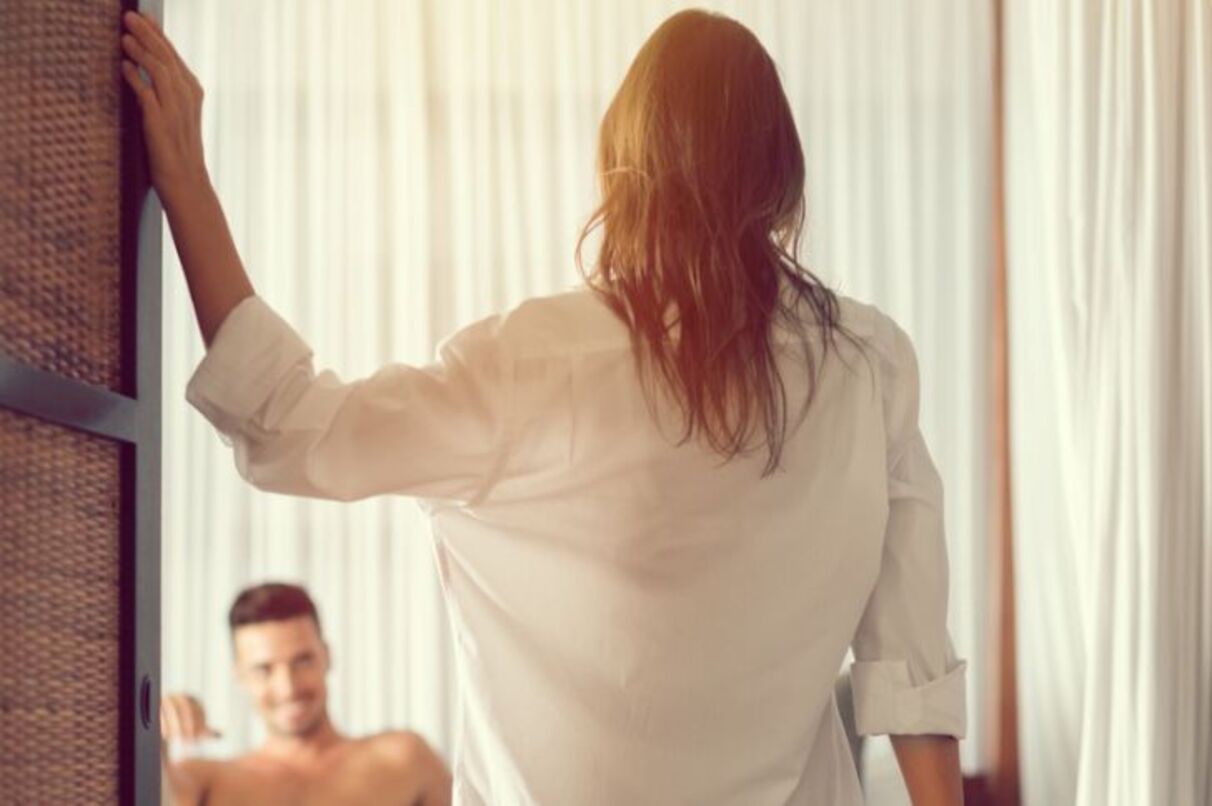 Desejo de satisfazer parceiro faz mulheres negligenciarem a própria satisfação 