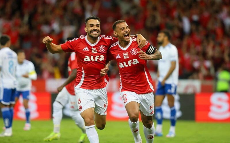 Internacional de Bruno Henrique e Alan Patrick tem mais 14 jogos em 48 dias (Foto: Ricardo Duarte/SC Internacional)