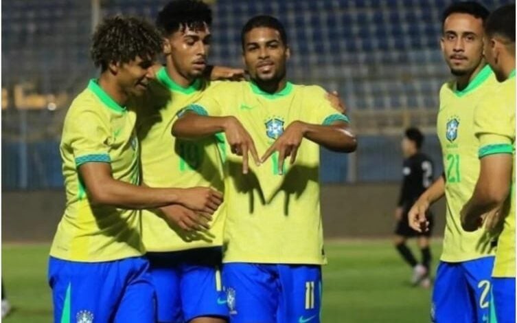 Gustavo Prado comemora gol em amistoso da Seleção Sub-20 (Foto: Divulgação/CBF)