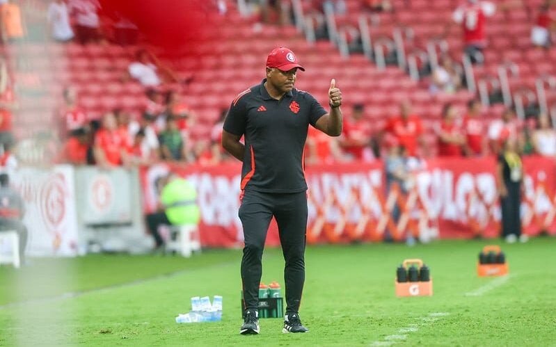 Roger Machado está confiante na volta dos lesionados. Foto: Divulgação/SC Internacional