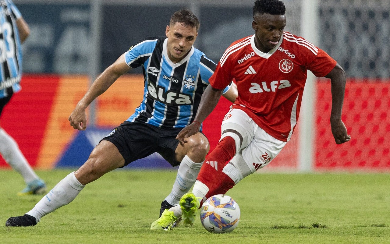 Inter quer ficar com Carbonero, mas depende do Racing-ARG (Foto: Liamara Polli/AGIF)
