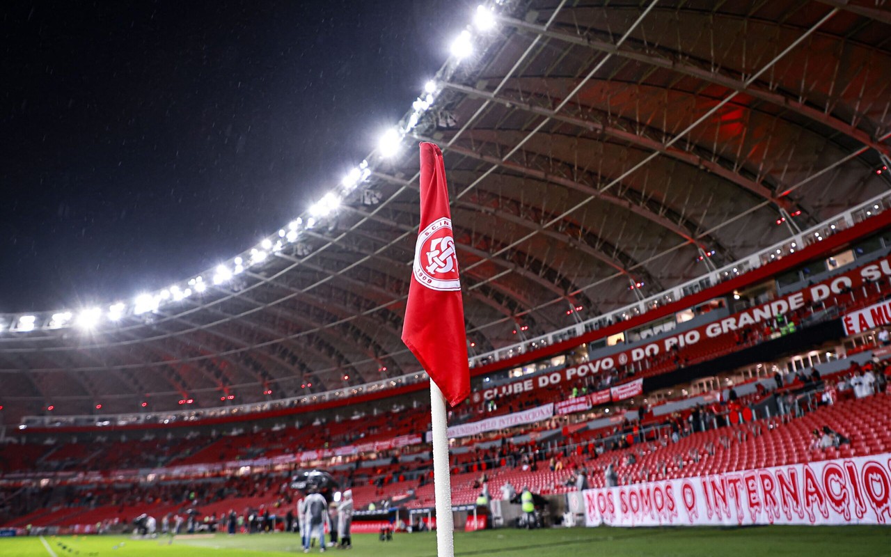 Internacional recebe o Fluminense no domingo (1º) (Foto: Maxi Franzoi/AGIF)