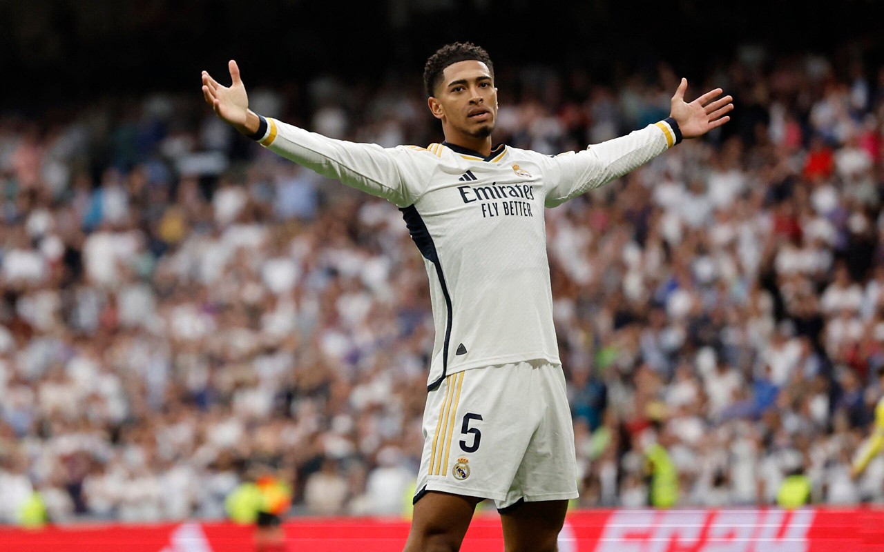 Jude Bellingham em ação pelo Real Madrid (Foto: Oscar del Pozo/AFP)