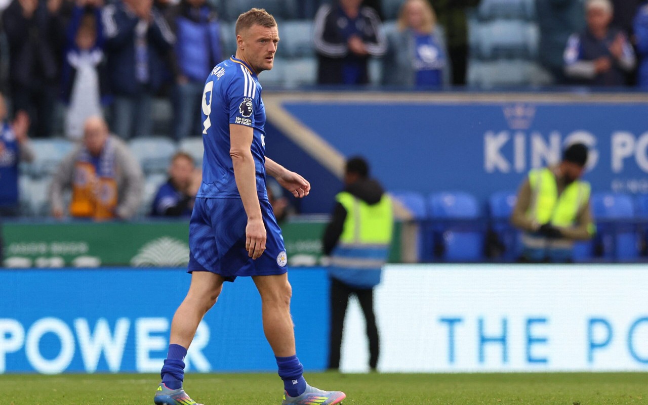 Jamie Vardy em ação pelo Leicester na Premier League (Foto: Darren Staples / AFP)