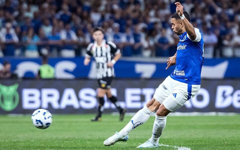 Atacante Wanderson é o único reforço do Cruzeiro na era Leonardo Jardim (Foto: Gustavo Aleixo/Cruzeiro)