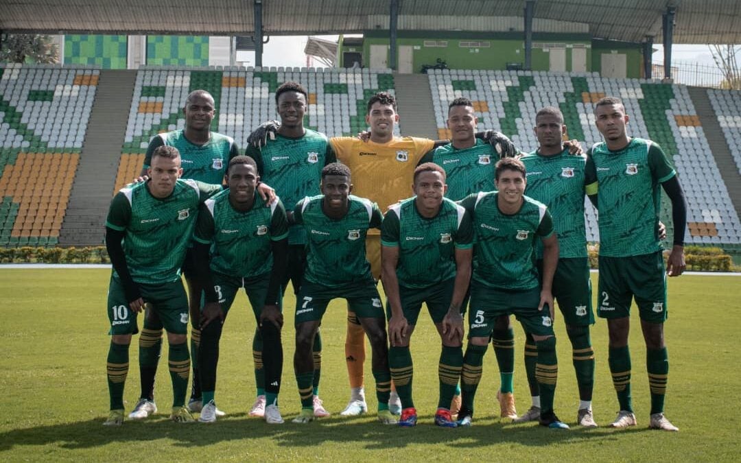 Elenco do Deportes Quindío, clube da segunda divisão da Colômbia (Foto: Reprodução / Instagram)