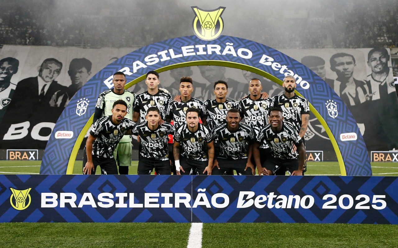 Botafogo contra o Juventude, no Nilton Santos, pelo Brasileirão 2025 (Foto: Vitor Silva/ Botafogo)
