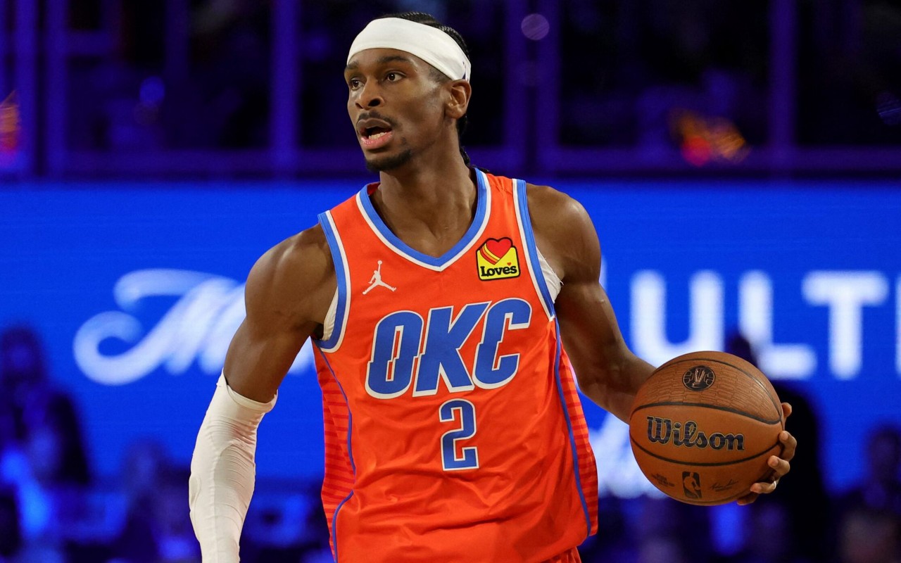 Shai Gilgeous-Alexander em ação pelo Oklahoma City Thunder (Foto: Ethan Miller/Getty Images/AFP)