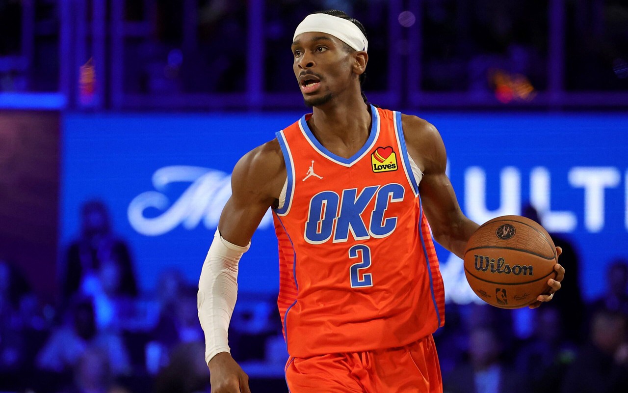 Shai Gilgeous-Alexander em ação pelo Oklahoma City Thunder (Foto: Ethan Miller/Getty Images/AFP)