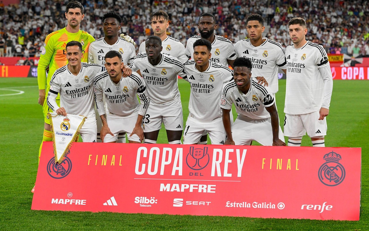 Real Madrid volta a campo neste domingo (4) (Foto: Josep Lago/AFP)