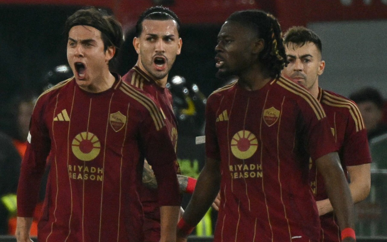 Jogos de hoje: Roma em campo pelo Campeonato Italiano (Foto: Alberto Pizzoli/AFP)