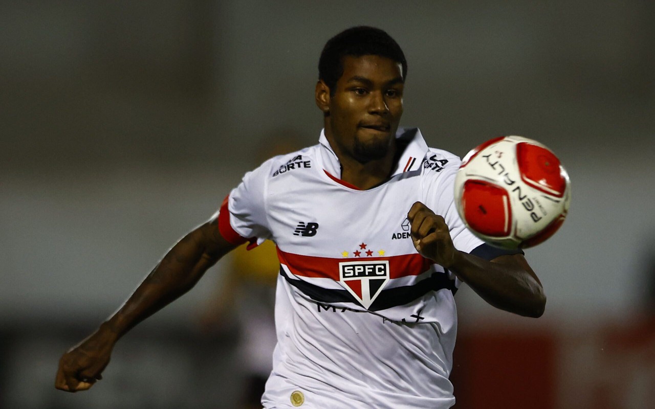 Jogos de hoje: São Paulo, de Ferreira, conta com a torcida na final da Copinha 2025 (Foto: Thiago Calil/AGIF)