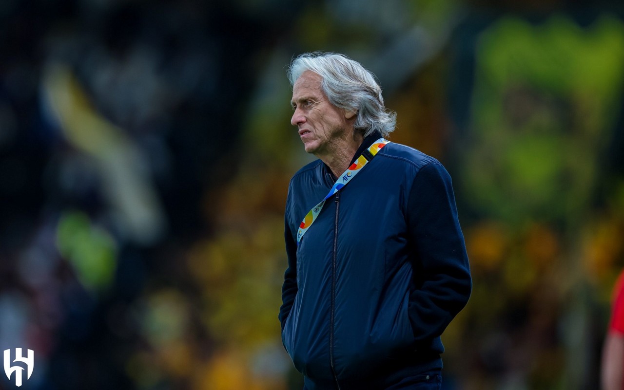 Jogos de hoje: líder do Campeonato Saudita, o Al-Hilal, de Jorge Jesus, entra em campo (Foto: Divulgação/Al-Hilal)
