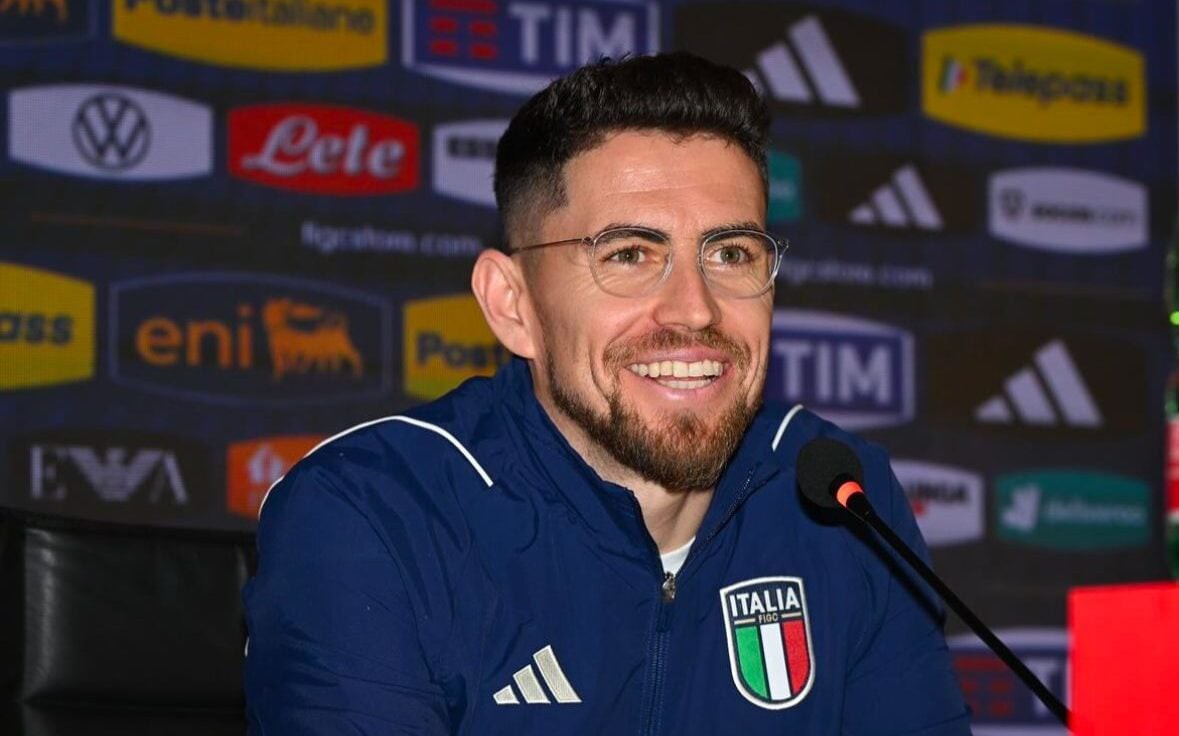 Jorginho, alvo do Flamengo, foi campeão da Euro com Itália em 2021 (Foto: Instagram/@jorginhofrello)