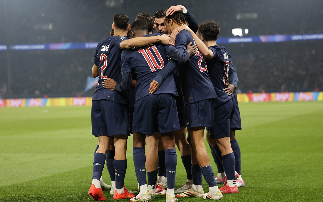 Jogadores do PSG em ação pela Champions League 2024/25 (Foto: Thibaud Moritz/AFP)