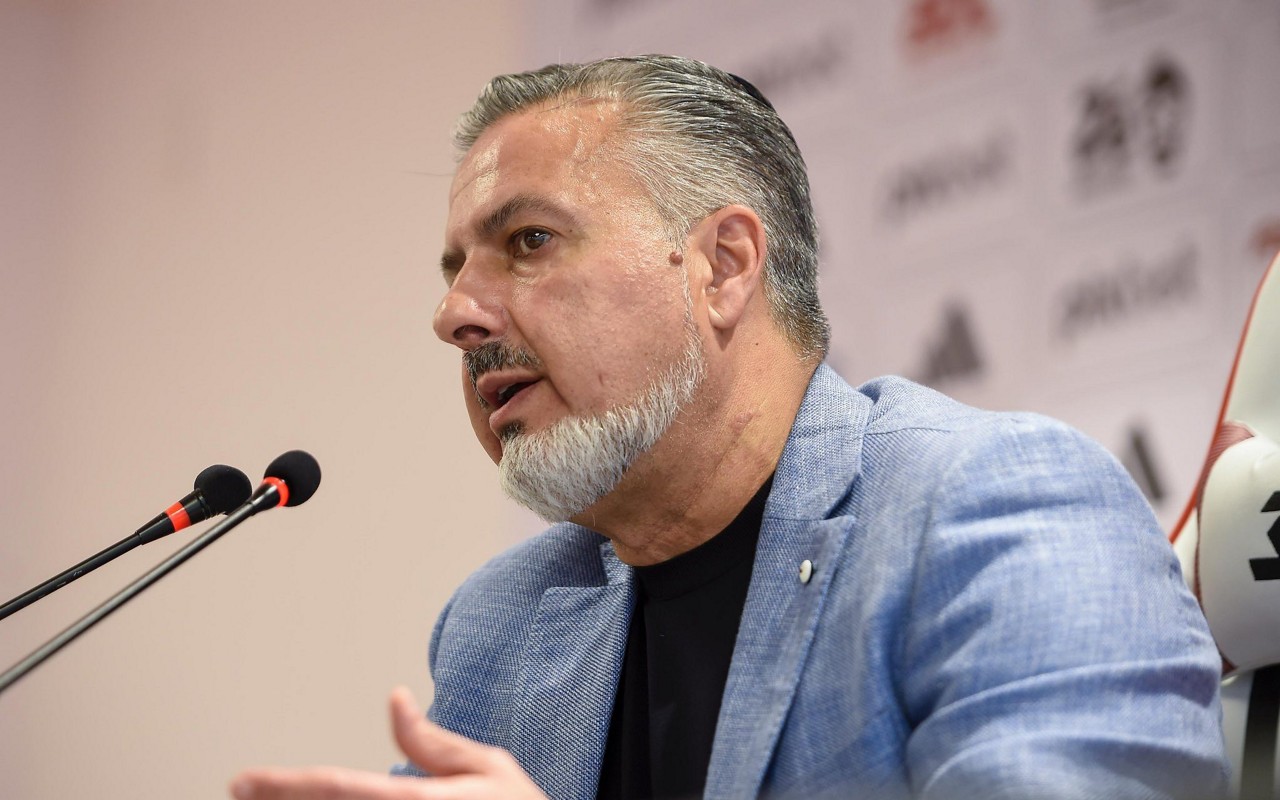 José Boto, diretor técnico do Flamengo, em entrevista coletiva no Ninho do Urubu (Foto: Marcelo Cortes/CRF)