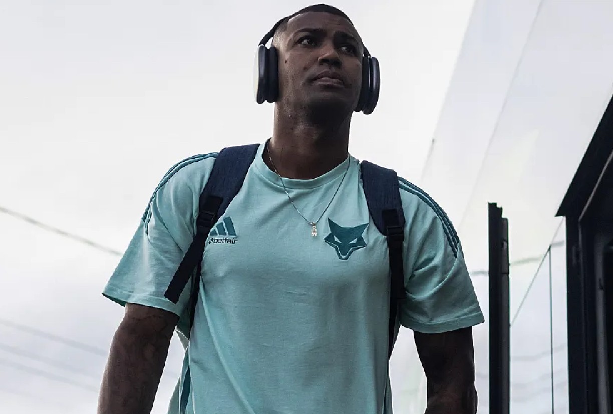 Walace ainda não conseguiu se firmar no Cruzeiro