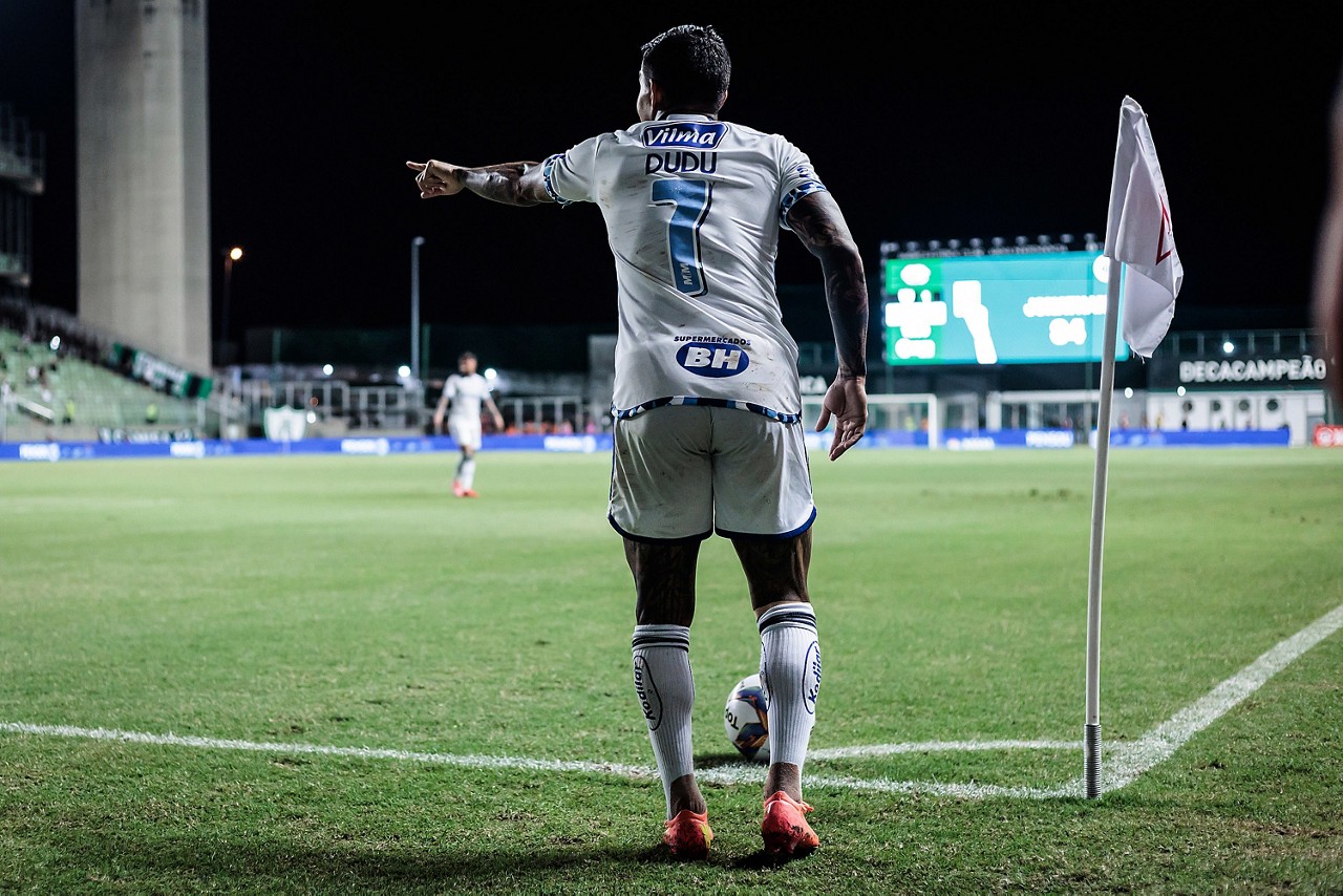 Dudu, camisa 7 do Cruzeiro 