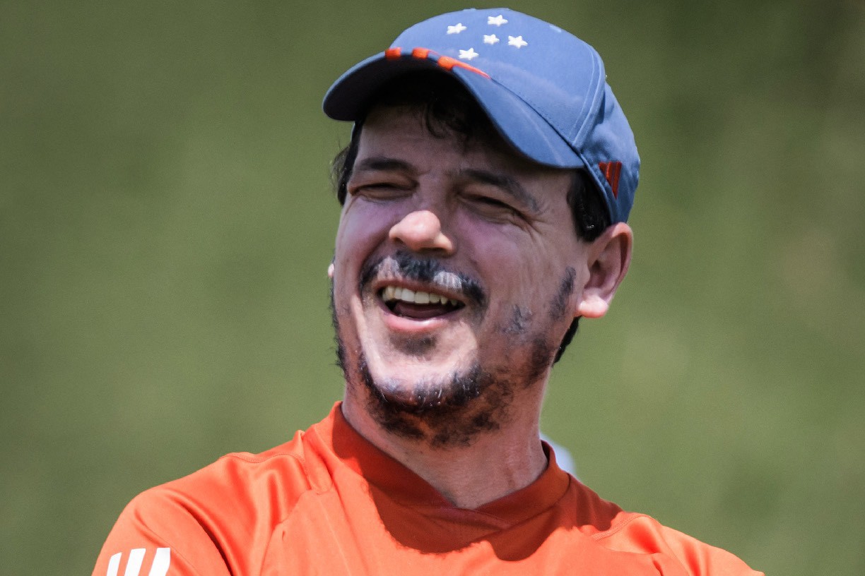 Fernando Diniz busca primeira vitória no Cruzeiro
