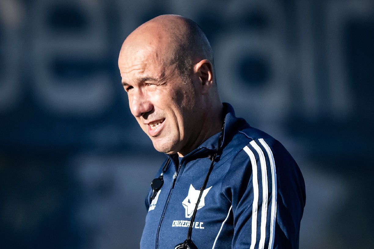 Cruzeiro, de Leonardo Jardim, encara o CRB por vaga nas quartas da Copa do Brasil