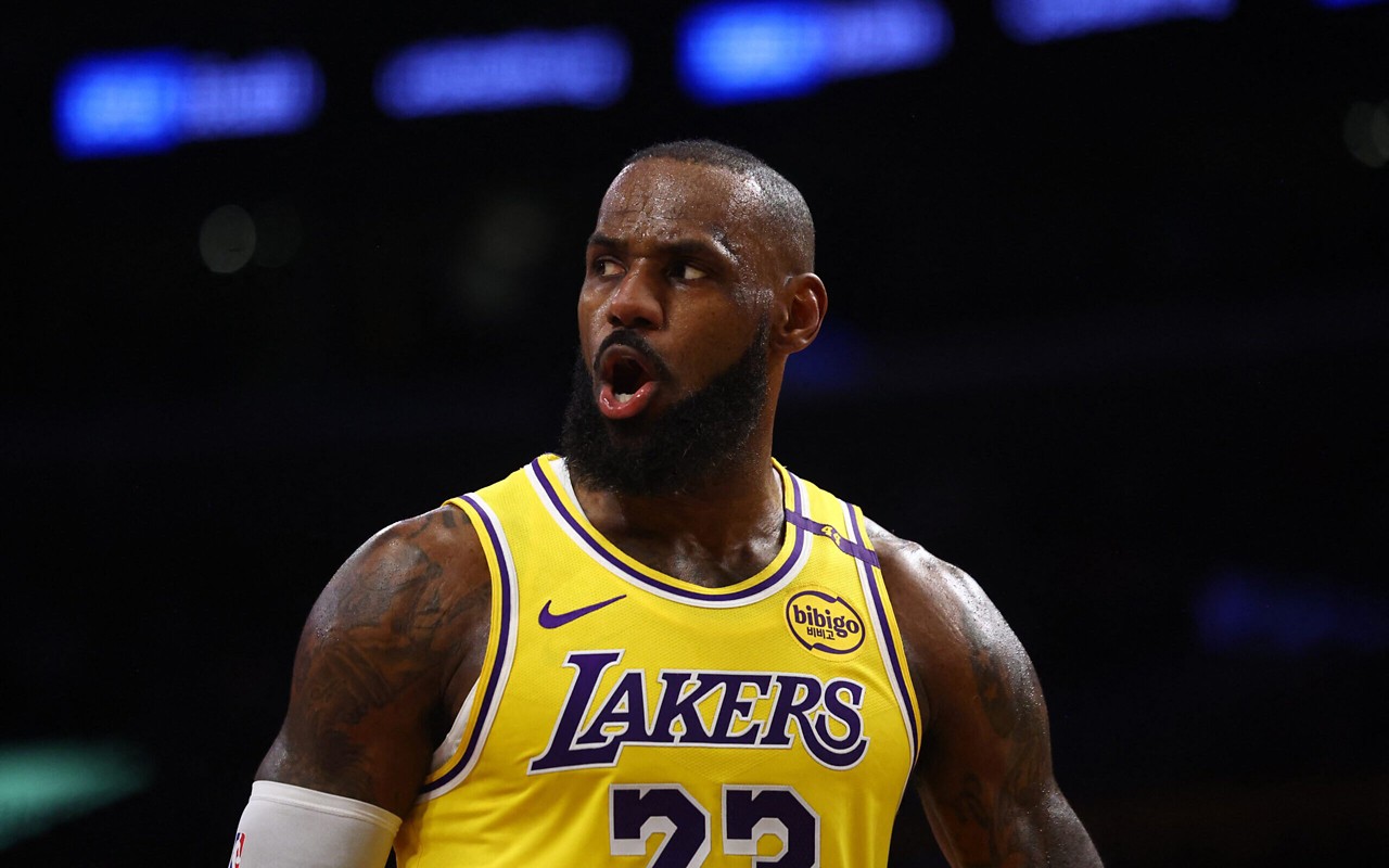 LeBron James (Photo by Jessie Alcheh / NBAE / Getty Images / Getty Images via AFP)