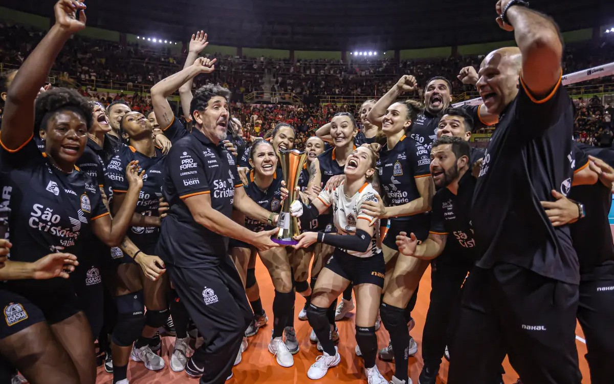 Osasco conquistou sexto título da Superliga (Foto: Divulgação/ CBV)