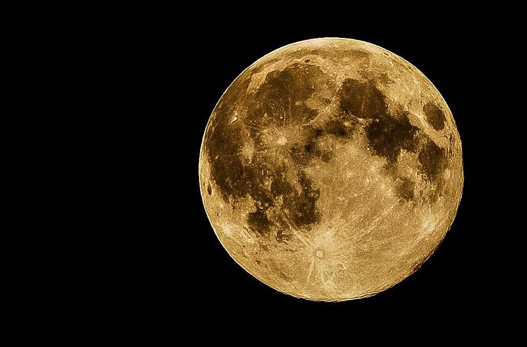 A energia da Lua Cheia de julho 2025 e como aproveitar