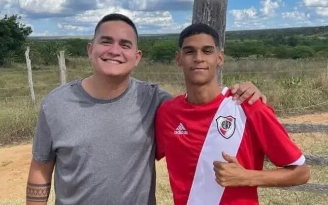 Allan Jesus e Luva de Pedreiro tinham parceria antes de imbróglio judicial (Foto: Reprodução)