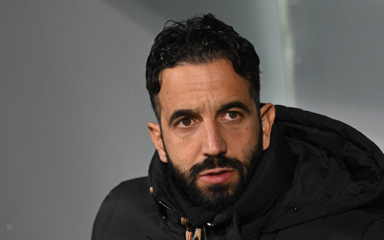 Ruben Amorim em jogo do Manchester United (Foto: Michal Cizek / AFP)